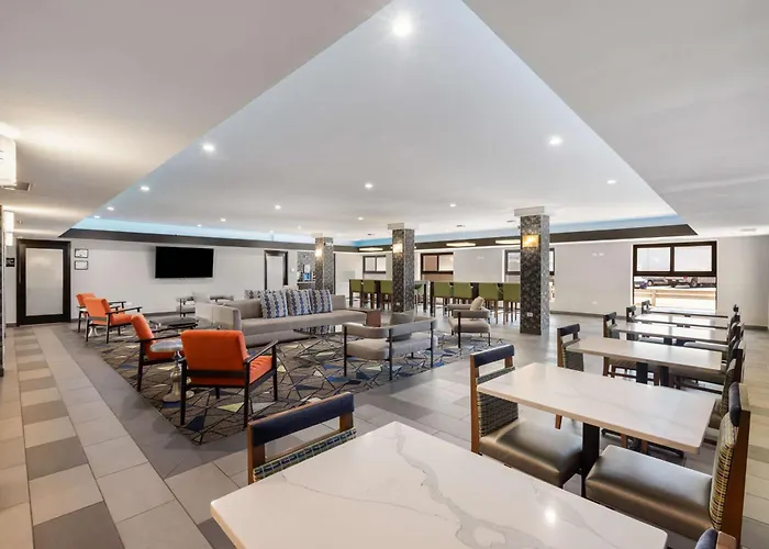 Best Western Inn & Suites - Midway Airport