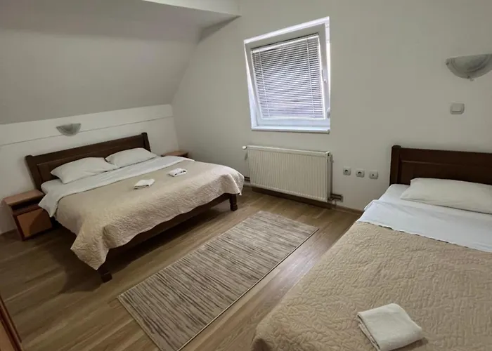 Hotel Lovac