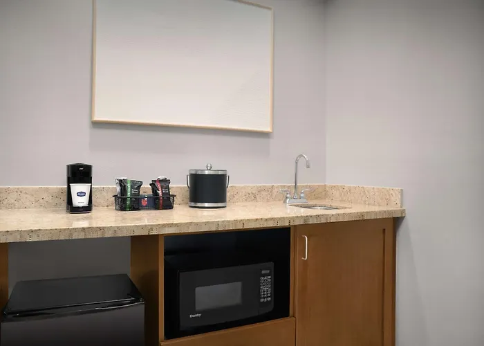 Hampton Inn & Suites Williston