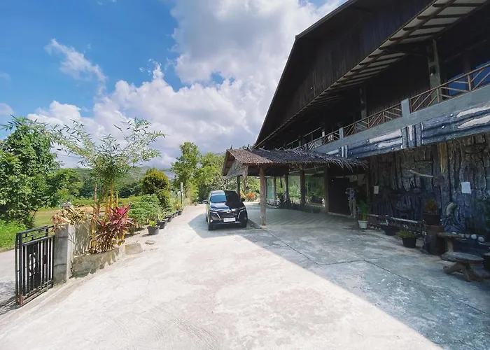 Bujai Mentawai Griya Hotel