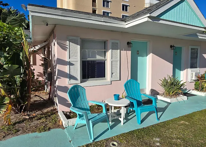 Oceanfront Sea Scape Motel