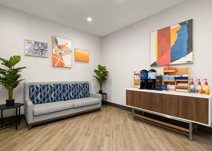 Holiday Inn Express & Suites Aiken By Ihg