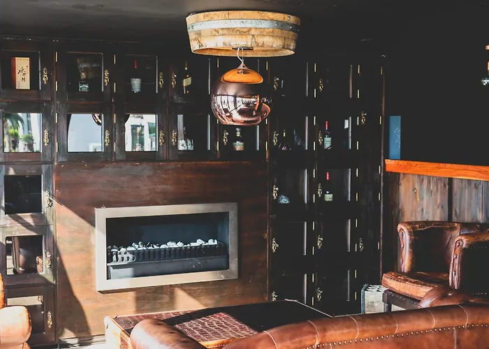 Iris Boutique Hotel
