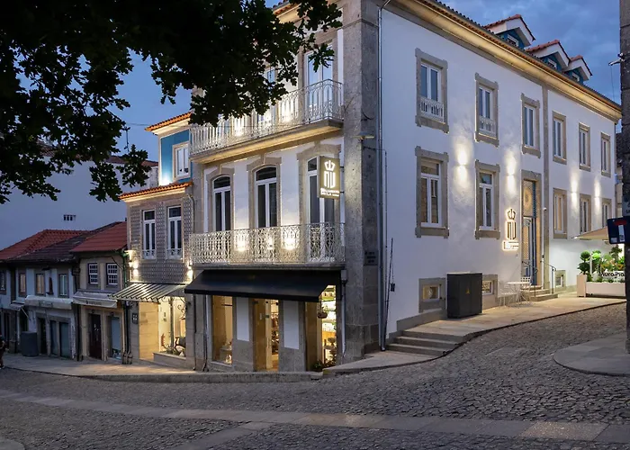 Alojamento Da Vila Golden
