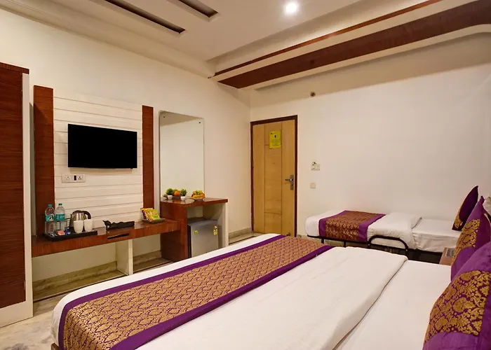 Hotel Hindustan Heaven - Traveller'S Choice Award 2023-24-25-26 Best Of Best Winning Hotel With Complimentary Airport Pick Up
