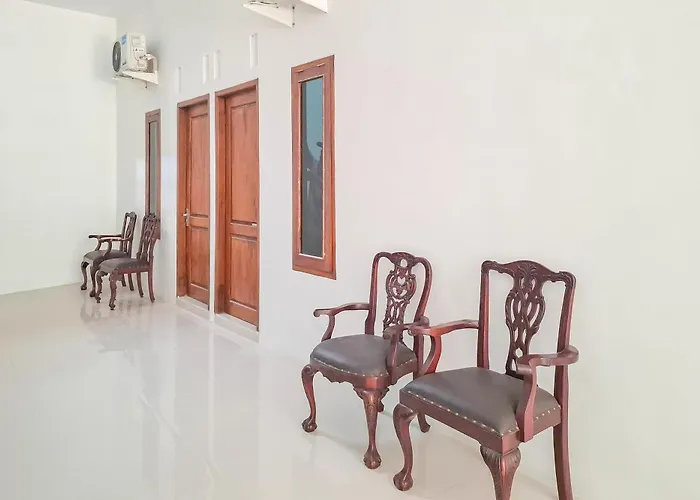 Reddoorz Syariah Near Alun-Alun Kudus