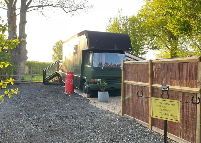 Theddlethorpe Horsebox Glamping