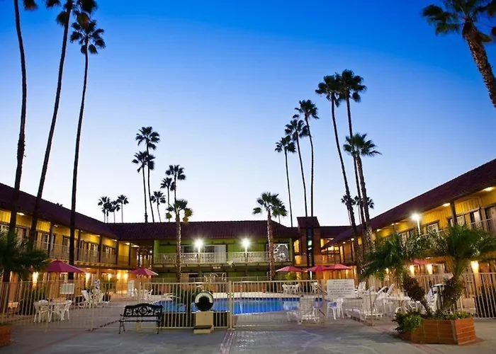 Hotel Saddleback