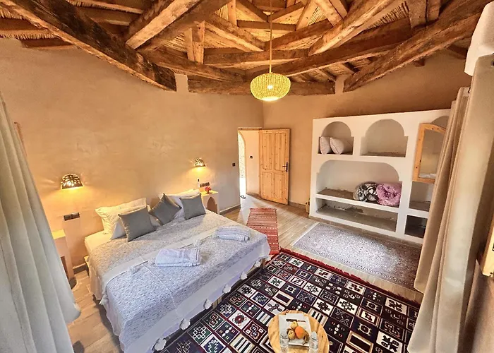 Serenity Lodge Zagora Guest House Restaurant & Desert Excursions