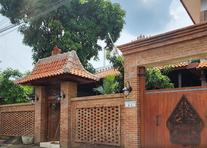 Reddoorz Near Stasiun Sragen