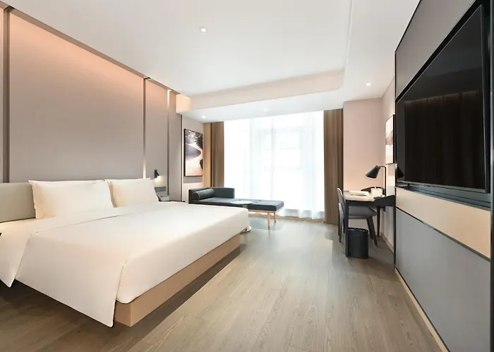 Atour Hotel Qinhuangdao Railway Station Beigang Street