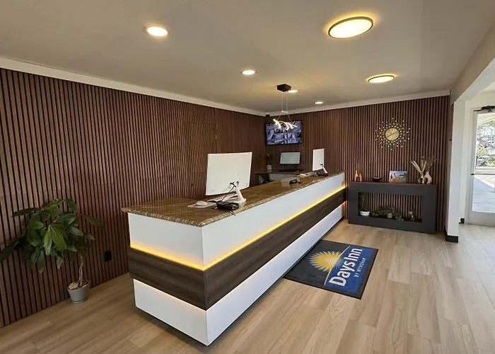 Days Inn By Wyndham Ridgecrest Near China Lake Naval Station