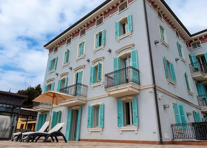 Gardone Palace Hotel