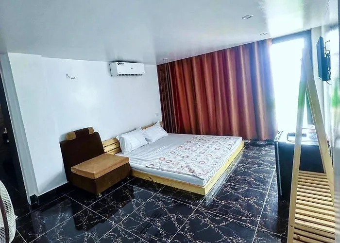 Phuong Thuy Hotel