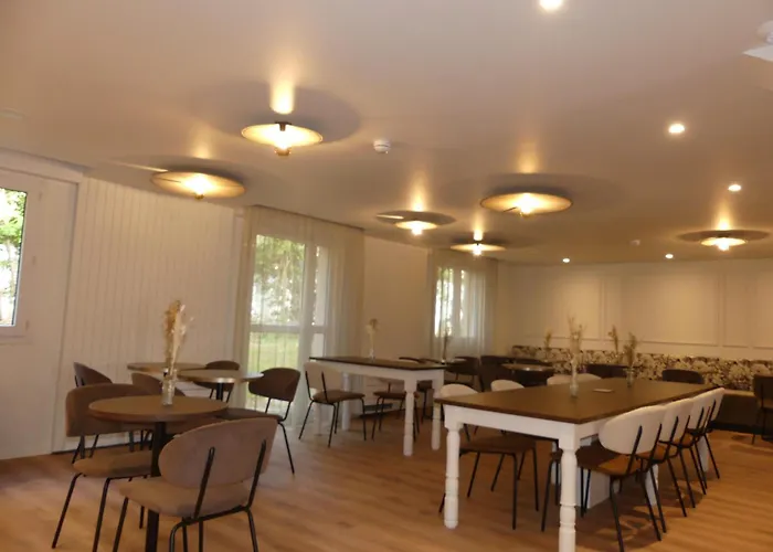Brit Hotel Confort Alencon