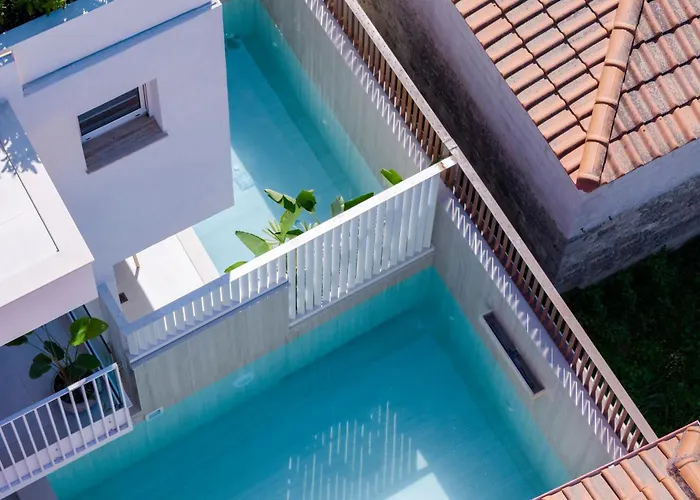 Palm Boutique Suites