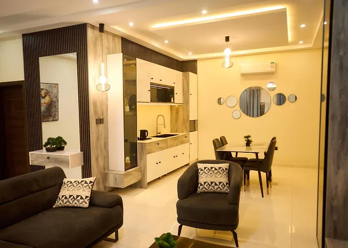 Abram Hills Hotel Ltd