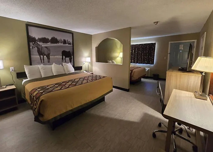 Super 8 By Wyndham Arkadelphia Caddo Valley Area