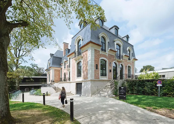 Bienheureux Hotel & Restaurant