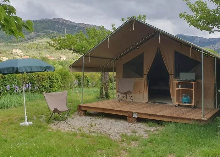 Camping Onlycamp Le Jalinier