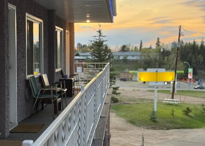 Athabasca Hillside Motel