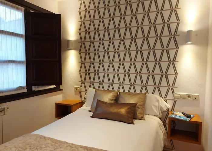 Hotel Rural Entremontes