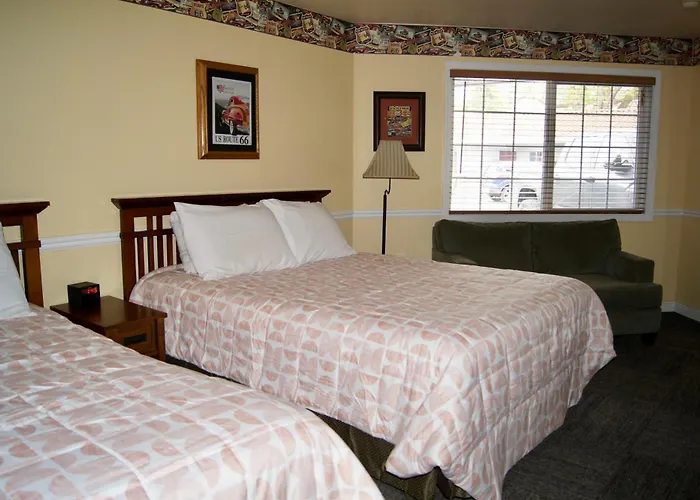 Flamingo Motel
