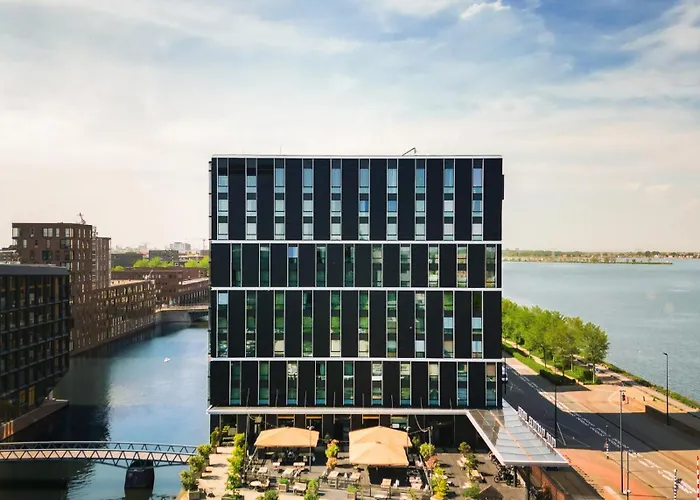 Four Elements Hotel