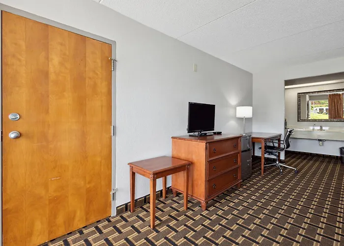Relax Inn By Oyo Greeneville Near Hwy Us-321