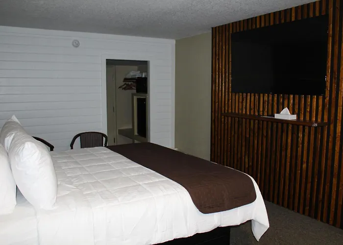 Sleepy Bear Motel