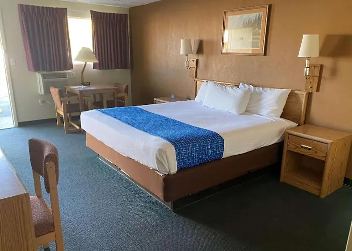 Travelodge By Wyndham Powell