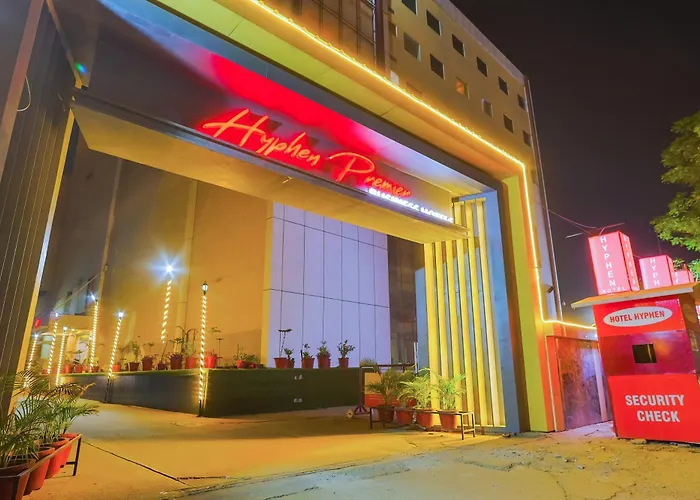 Hyphen Premier-Business Hotel