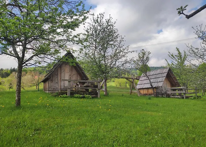 Village Vista - Mini Glamping Resort