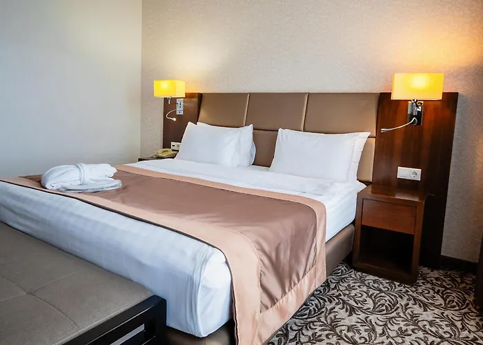 Holiday Inn Aktau By Ihg
