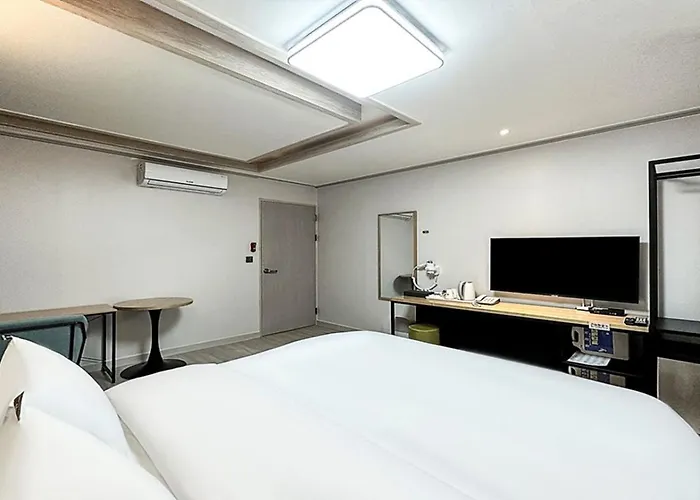 Gumi Time Hotel