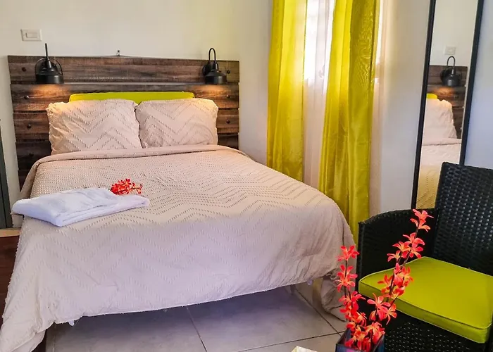 Cattleya Flor Hotel