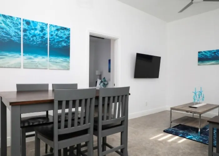 Ocean Breeze Resort