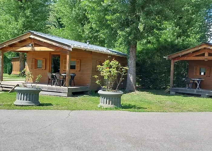 Camping Onlycamp Les Adoubes - Albertville