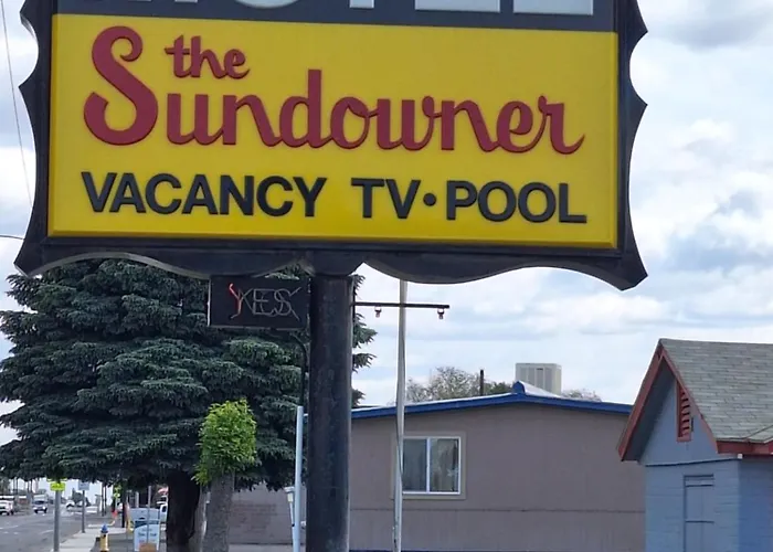 Sundowner Motel