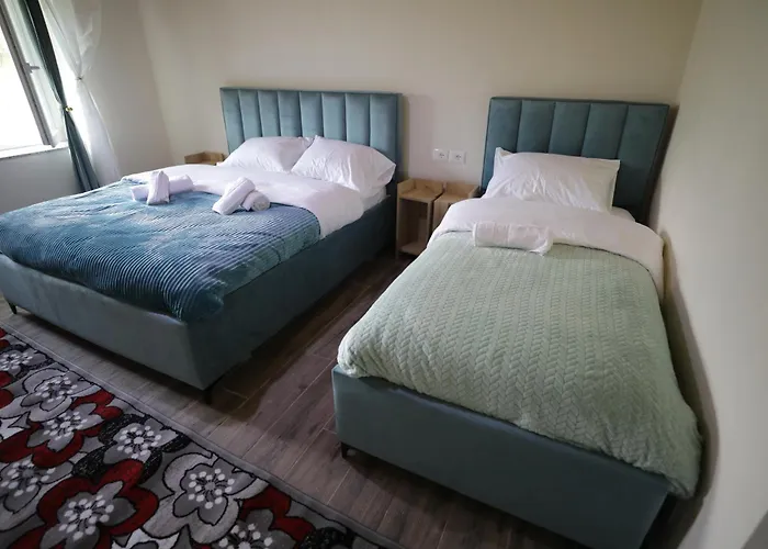 Thethi 360 Grade - Camping & Rooms