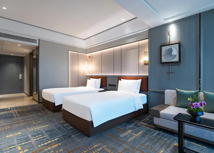 Wyndham Grand Plaza Royale Ningbo