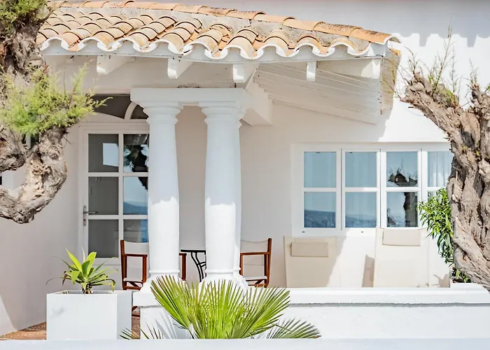 The Sea Club