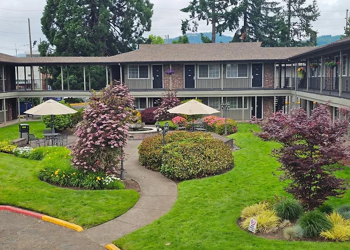 Village Inn