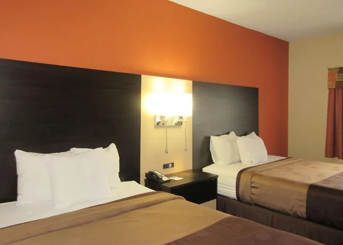Quality Inn & Suites Benton Harbor - St Joseph
