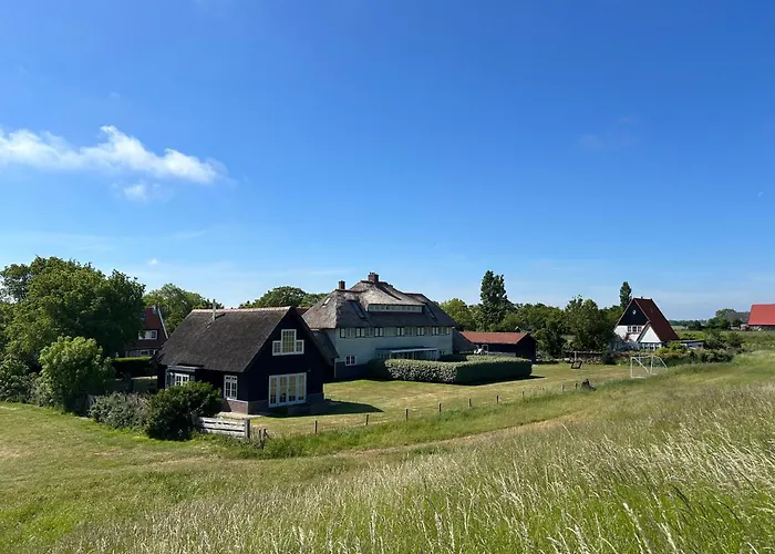 Villa Nieuwland B&B