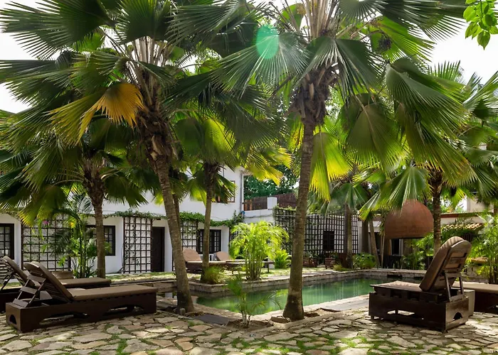Olma Hotel & Suites