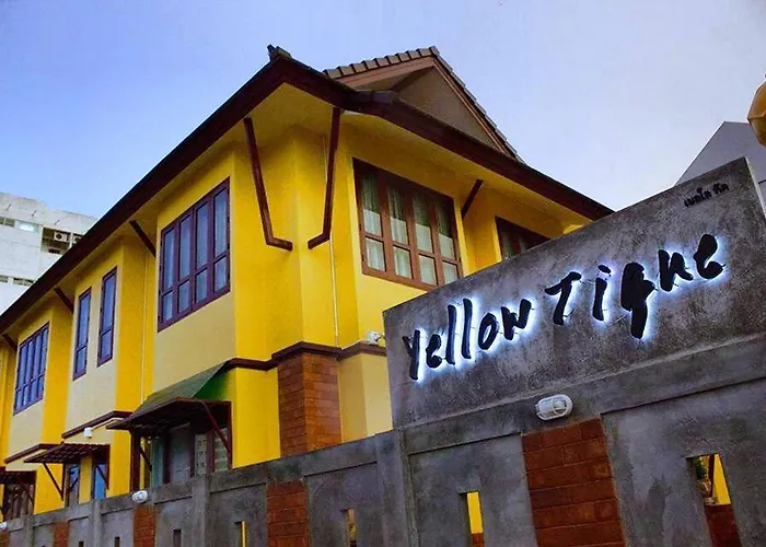 Yellow Tique Hotel