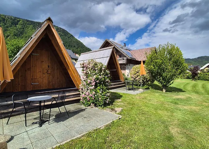 Garden ECO houses Čebelica