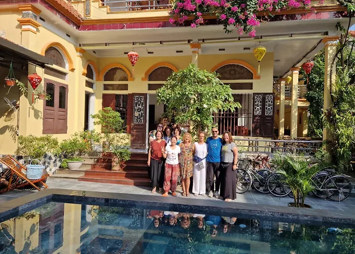 Tam Coc Family Hotel