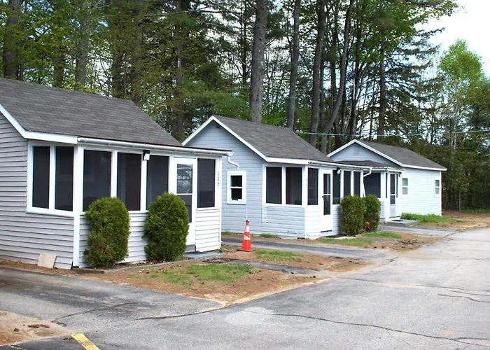 Pilgrim Inn & Cottages